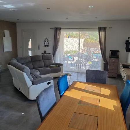 Casa Milia 루미오